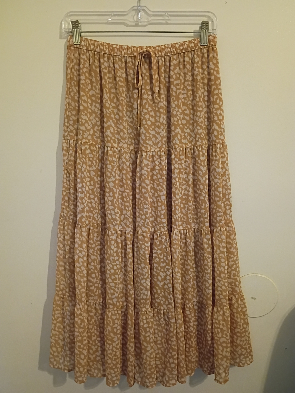 aerie Beige Printed Tiered Maxi Skirt Sz M